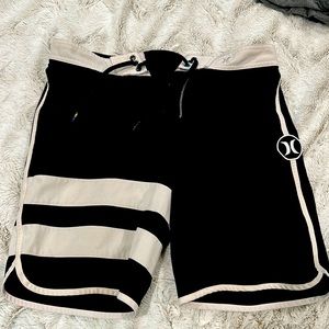Hurley Men’s Size 32 Bathing Suit